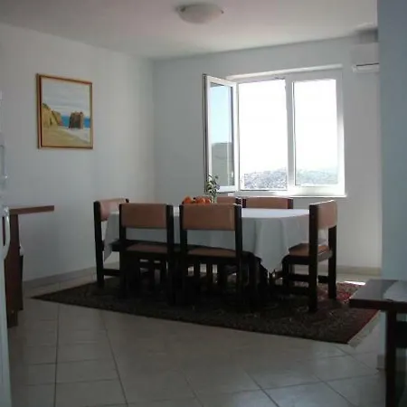 Apartment Helena Tisno